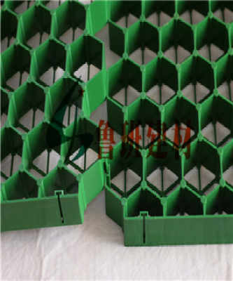 南通黑色排水板價(jià)格 特價(jià)促銷活動(dòng)火熱進(jìn)行中，歡迎選購(gòu)！